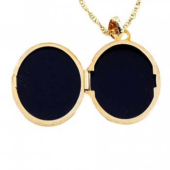 9ct gold 1.8g Locket with chain